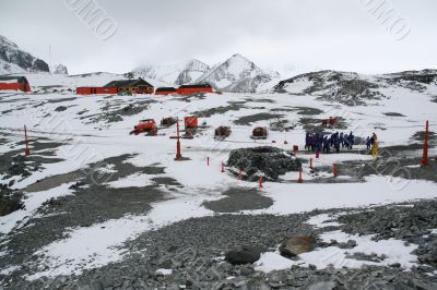 Cruise ship tourists visiting polar research