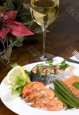 Salmon and Shrimp with wine