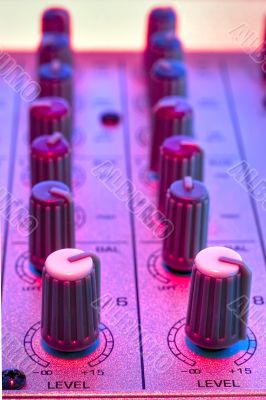 audio mixer detail