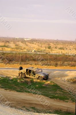 Israel army jeep near gaza border