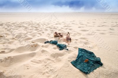 abandonned lingerie abandonned lingerie