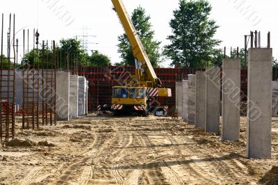 crane between columns