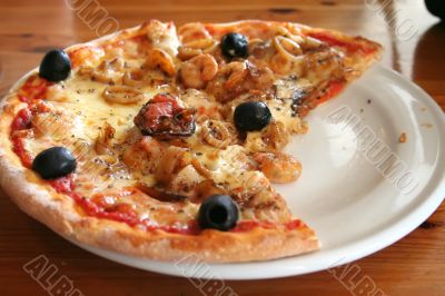 Seafood pizza