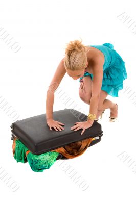 Suitcase too full