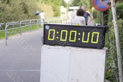 clock by running event