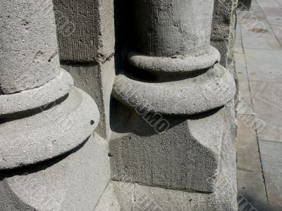 Parts of pillars.