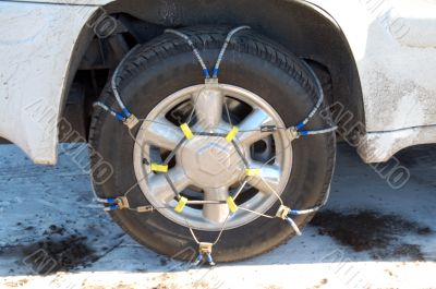 Chains on Wheels