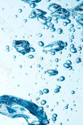 fresh water with bubbles fresh water with bubbles