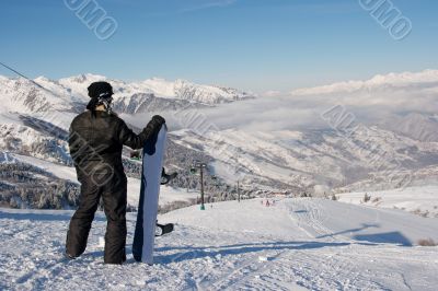 Snowboarder