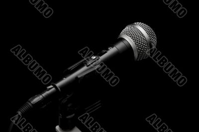 Microphone