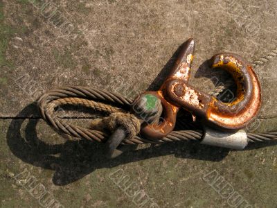 Dockside mooring hook