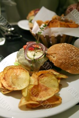 Elegant hamburger