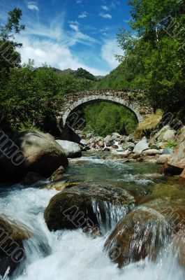 arch bridge