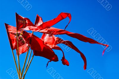Red Pennant, Blue Sky