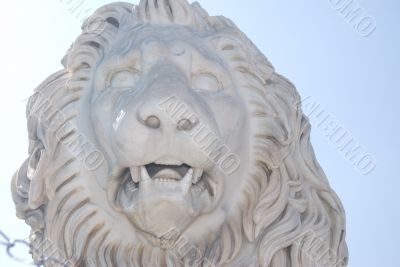 The Lion statue.