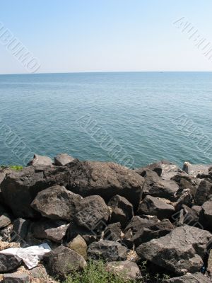 Sea and stones