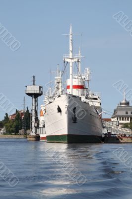 Ship &mdash; museum 2