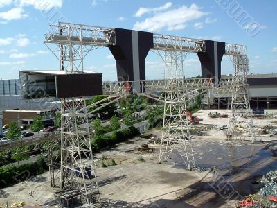 Industrial gantry being taken apart