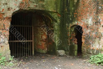 Echo are war, the fifth fort