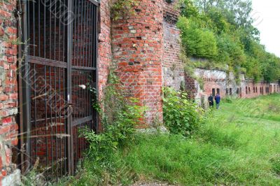 Echo are war, the fifth fort