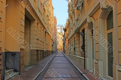Narrow street of Monaco