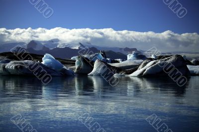 Icebergs and glaciers