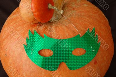 Masked pumpkin