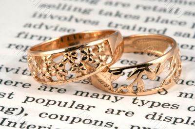 Open page and rings