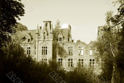 Forgotten castle Forgotten castle