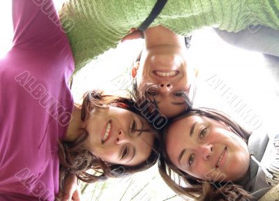 beautiful ladies - heads together