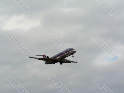 commercial jet in flight 3