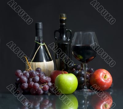 Wine and Grapes Wine and Grapes