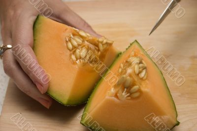 Slicing melon Slicing melon