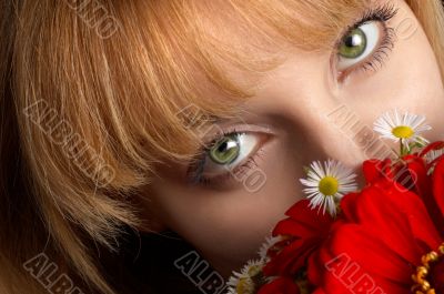 green eyes and flowers green eyes and flowers