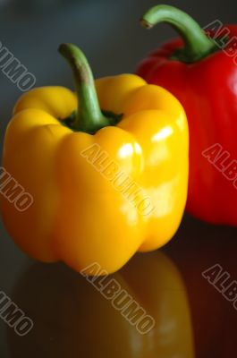 Yellow and red paprica