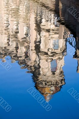 The distorted turret