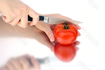 Cutting tomato Cutting tomato