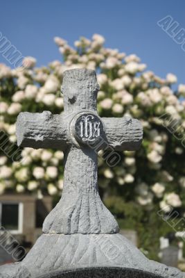 cross on a grave cross on a grave