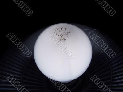 Soft white lamp bulb