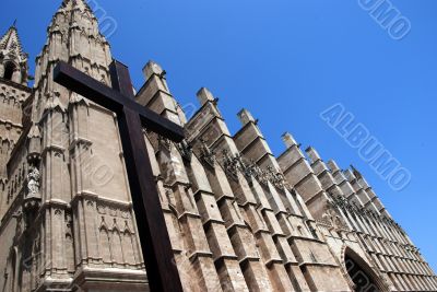 Cathedral Le Seu