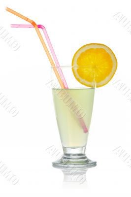 Juice with a lemon slice and straws