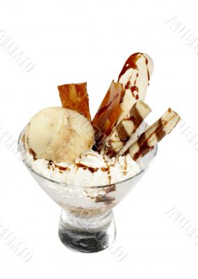 icecream with caramel