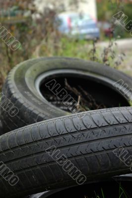 Black tyres pollution