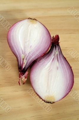 Red Onion Halves