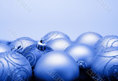 blue christmas baubles
