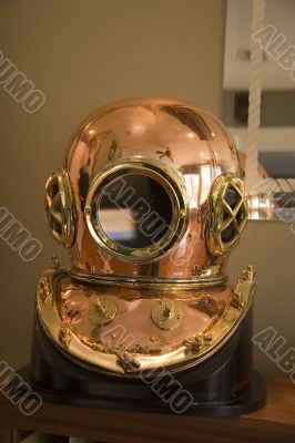 Diving Helmet