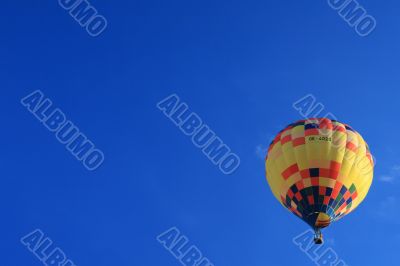 Hot air balloon