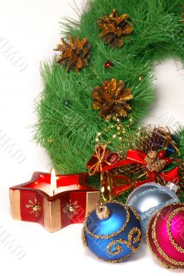 Xmas wreath with candle and spheres