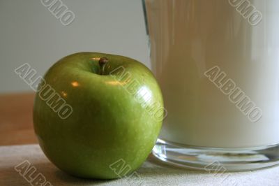 milk and apple