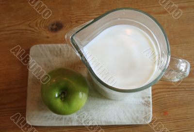 milk and apple